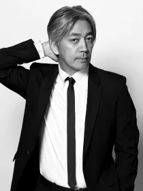 Sakamoto_B & W_2