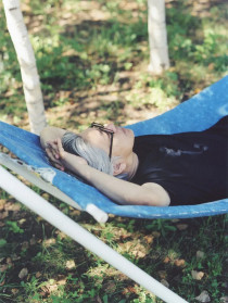 2010年8月、芸森スタジオにて撮影（写真：小浪次郎）